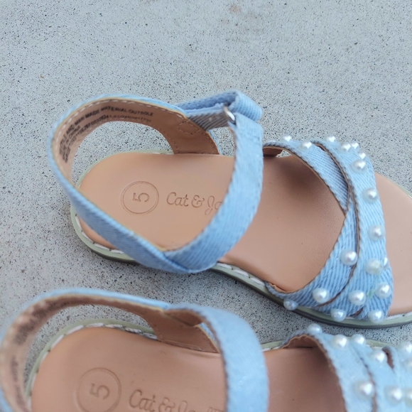 Cat and Jack Toddler Jen Pearl Strap Sandals - Picture 9 of 10